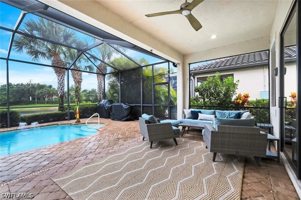 Raffia Drive Naples, FL 34119