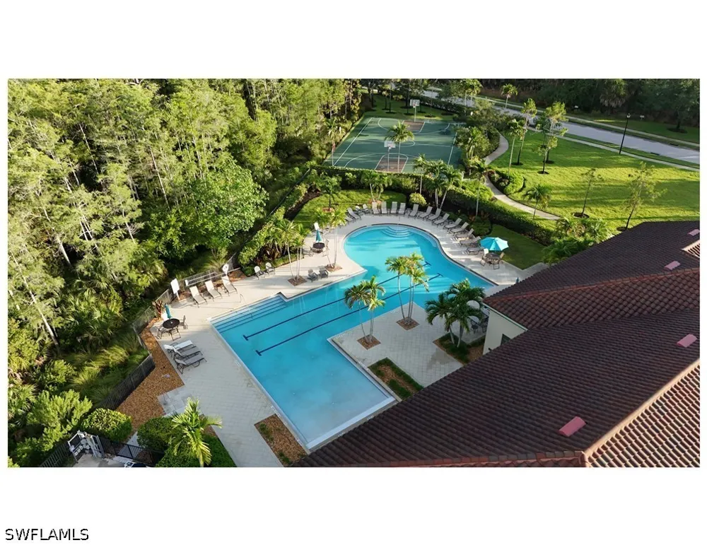 Raffia Drive Naples, FL 34119