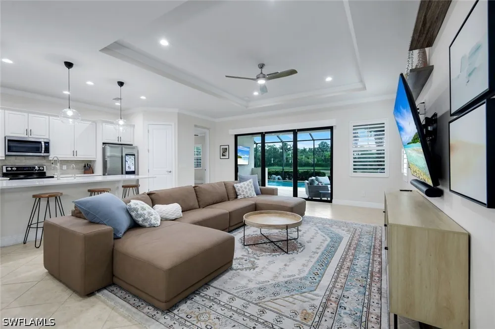 Raffia Drive Naples, FL 34119
