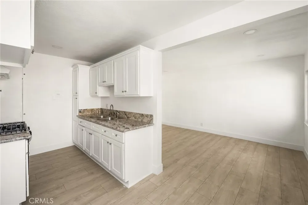 825 S Shelton Street Santa Ana, CA 92703