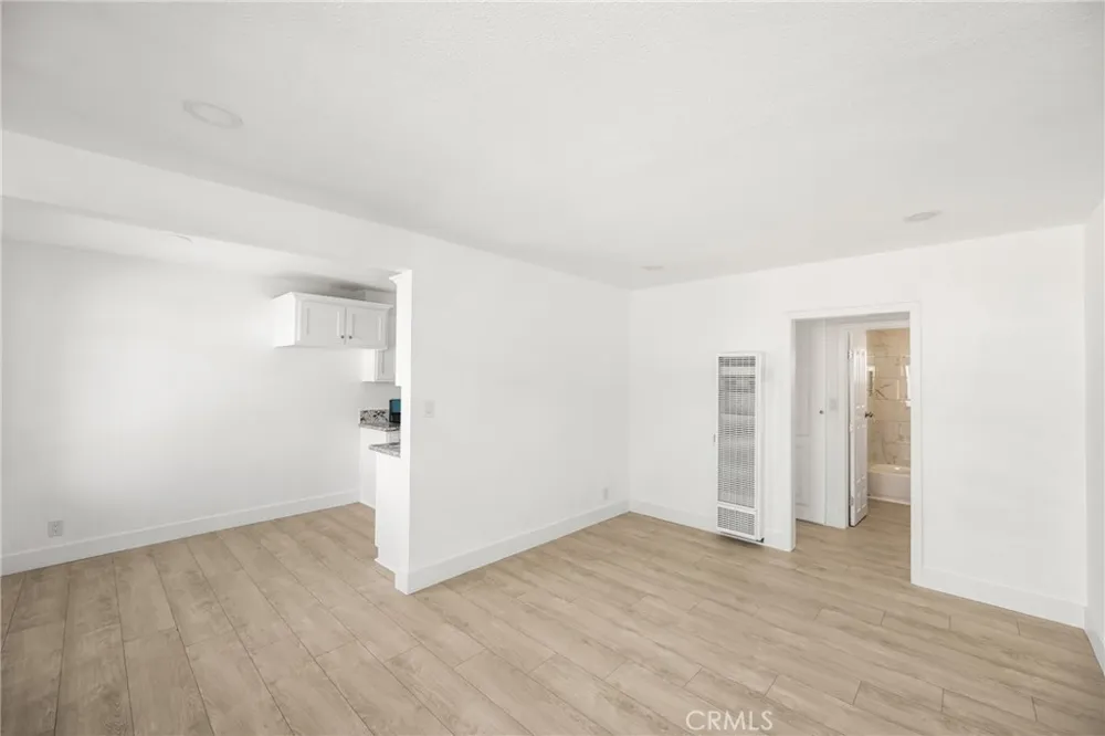 825 S Shelton Street Santa Ana, CA 92703