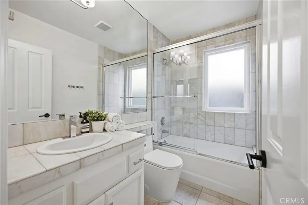 2614 Ocean Blvd #B Corona del Mar, CA 92625