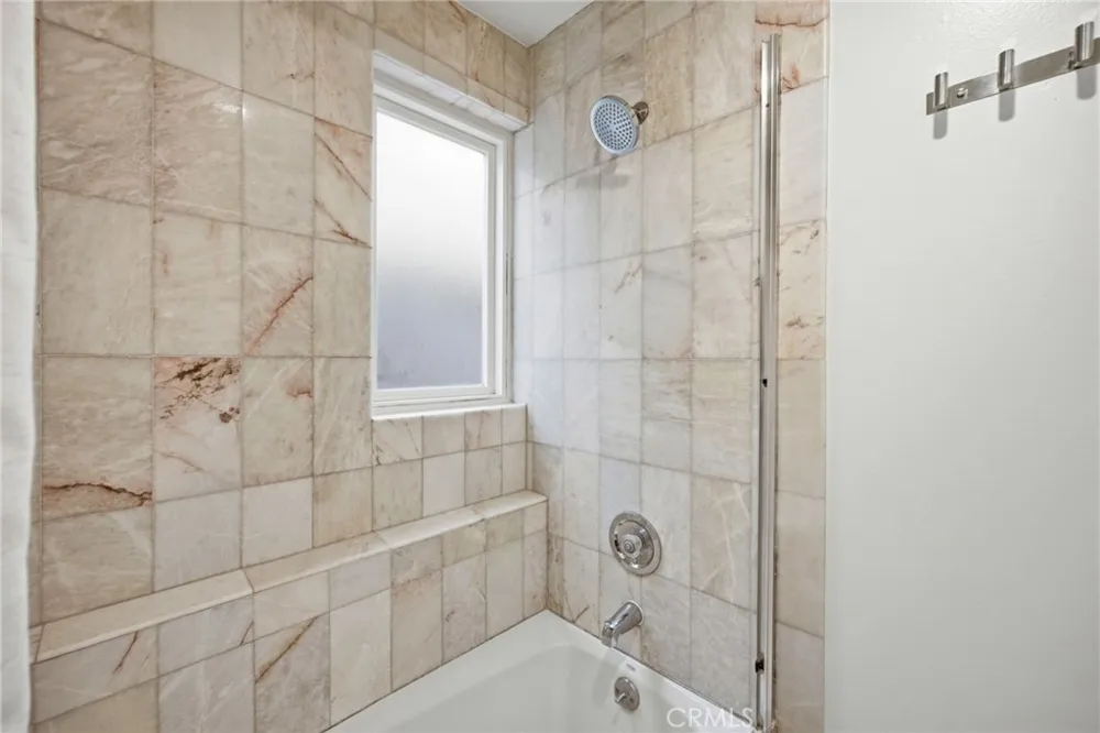 2614 Ocean Blvd #B Corona del Mar, CA 92625