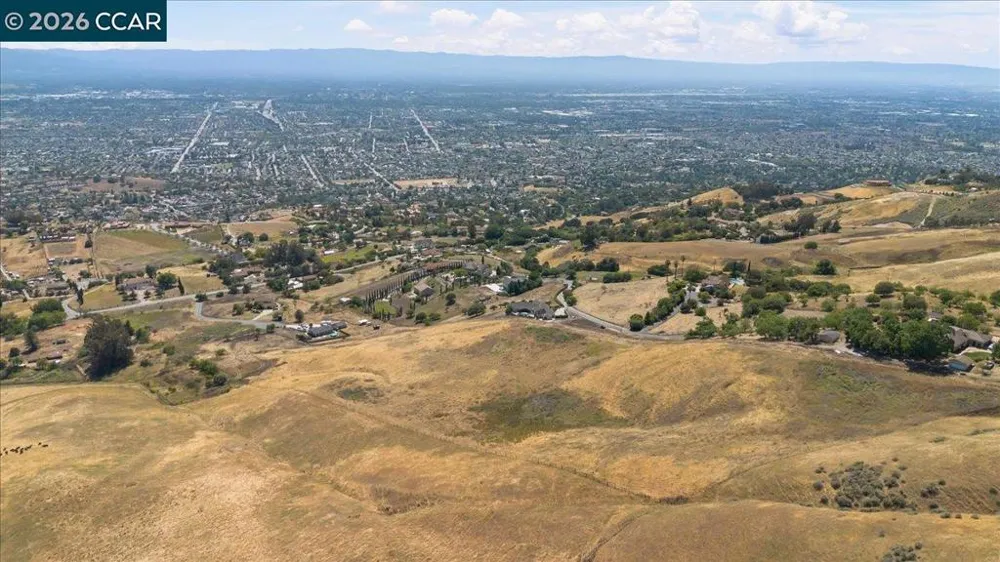 Silveira Lane San Jose, CA 95127