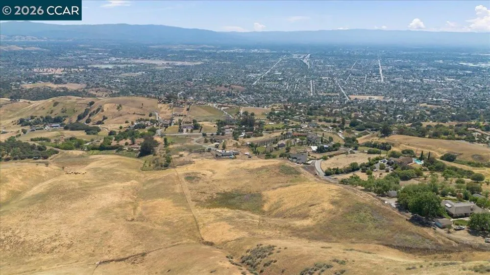Silveira Lane San Jose, CA 95127