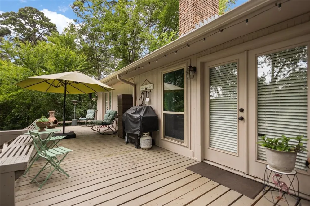 226 Pinewood Lane Hideaway, TX 75771