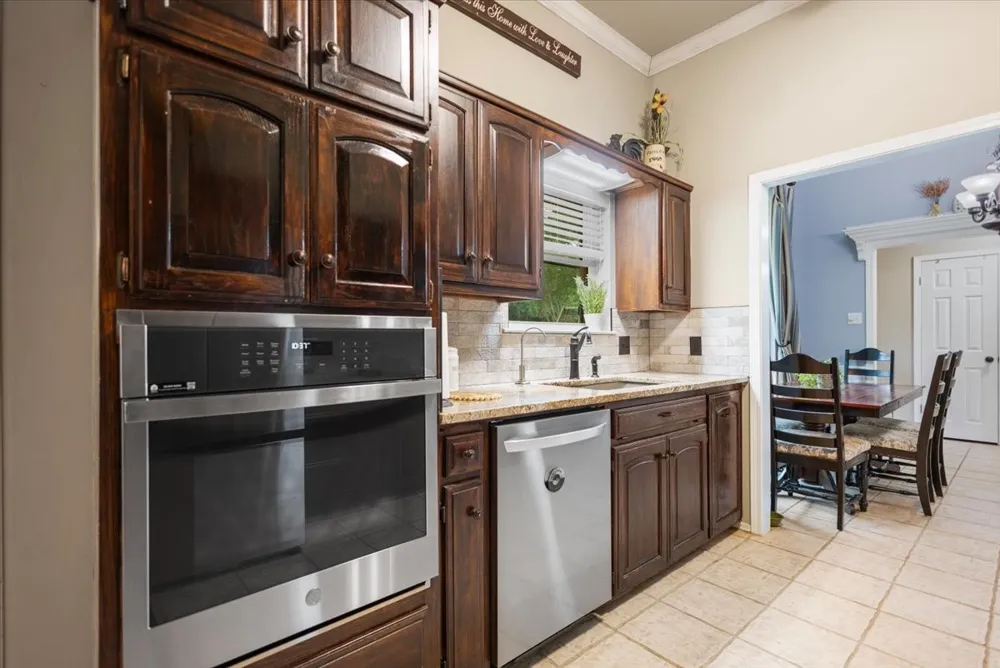 226 Pinewood Lane Hideaway, TX 75771