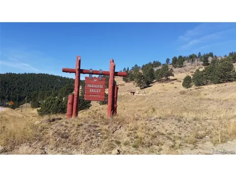 13 Paradise Valley Parkway