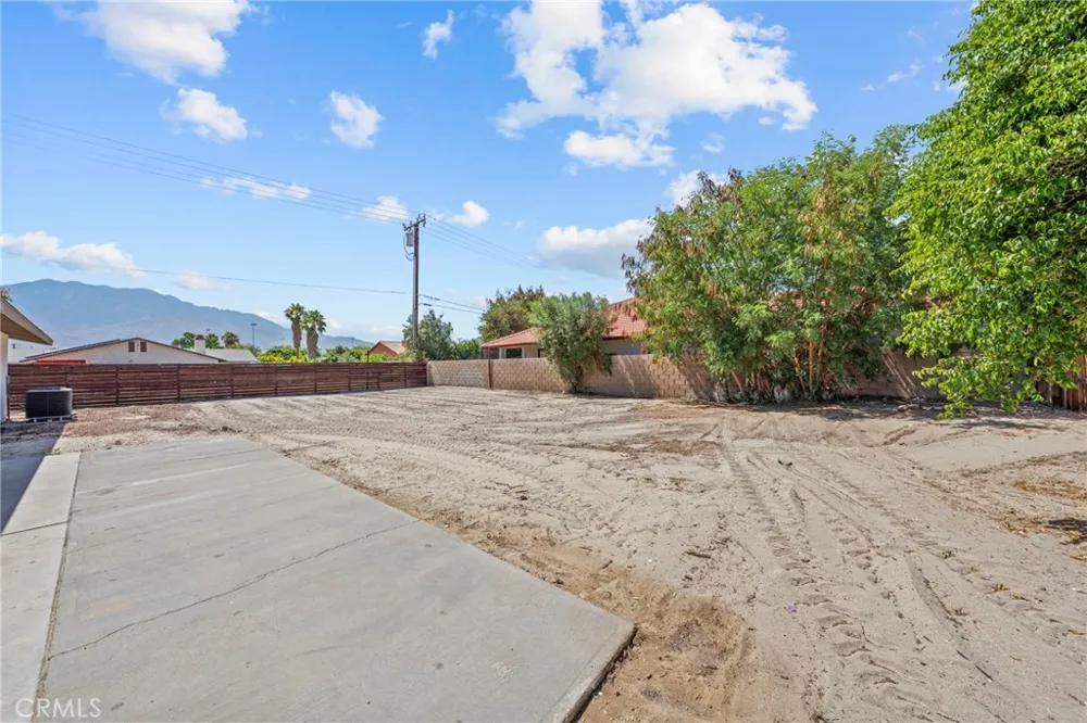 68880 Ortega Cathedral City, CA 92234