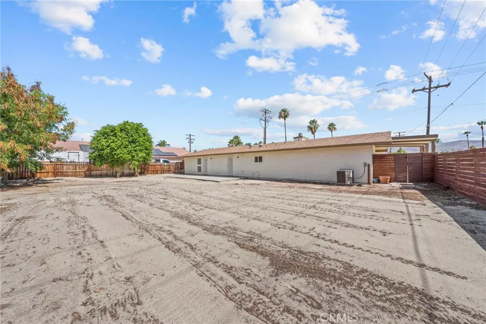68880 Ortega Cathedral City, CA 92234