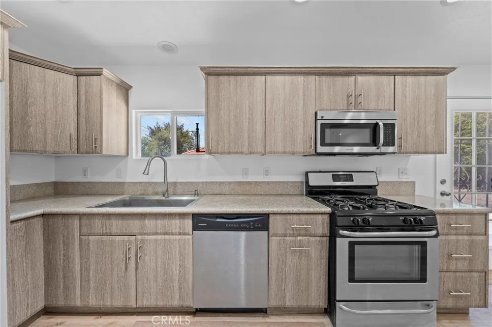 68880 Ortega Cathedral City, CA 92234