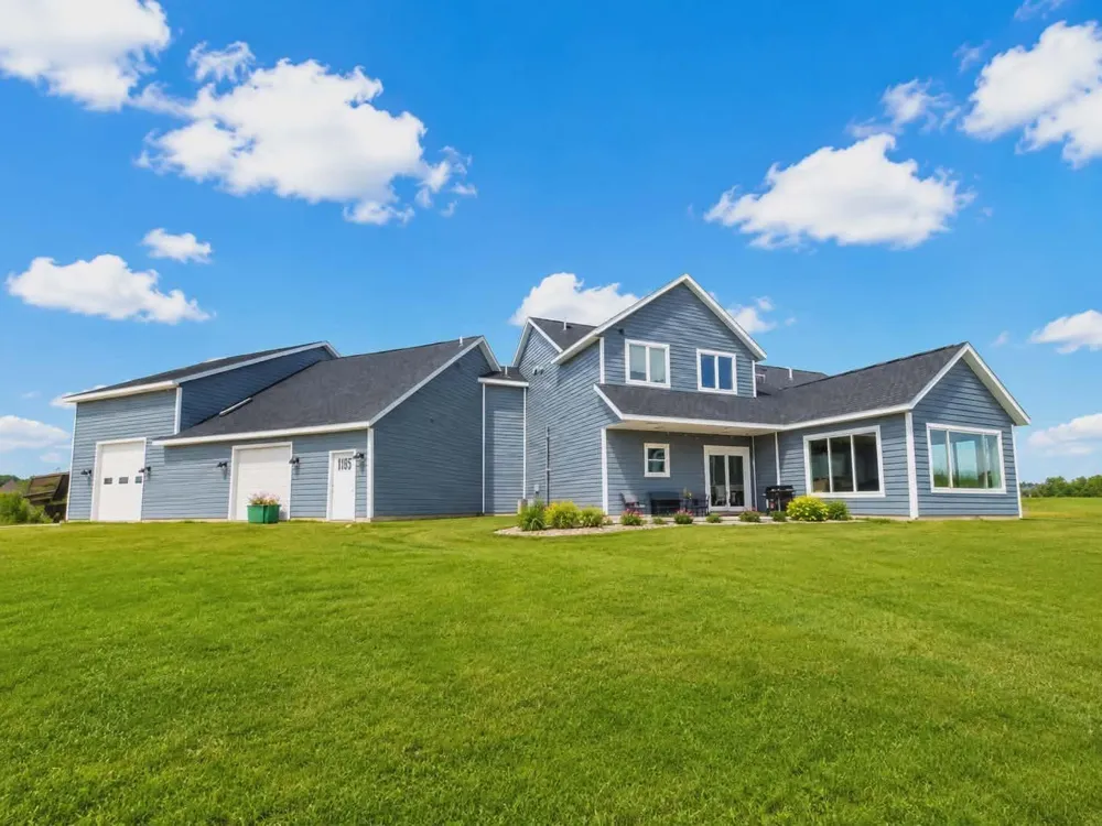 1955 Brownell Street Saint Charles, MN 55972