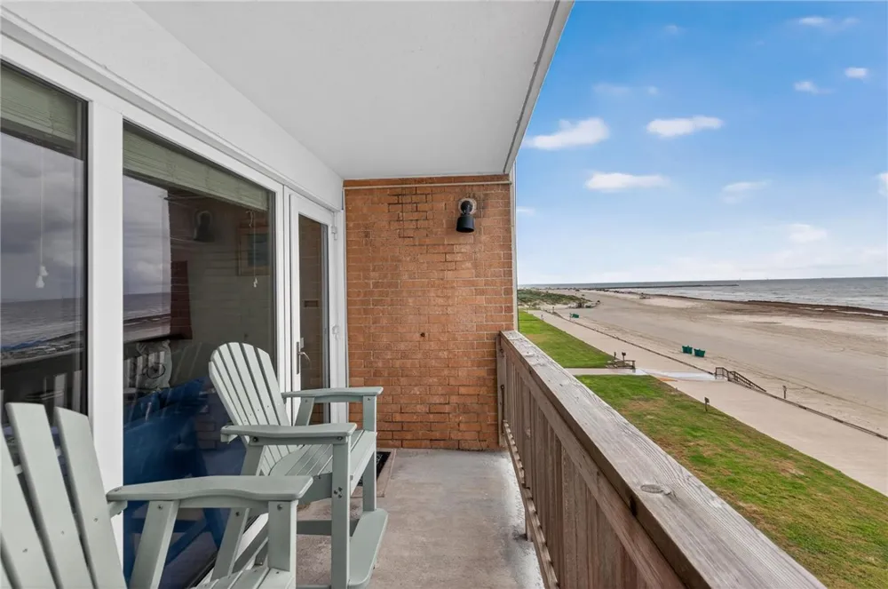 14810 Windward Drive #417 Corpus Christi, TX 78418