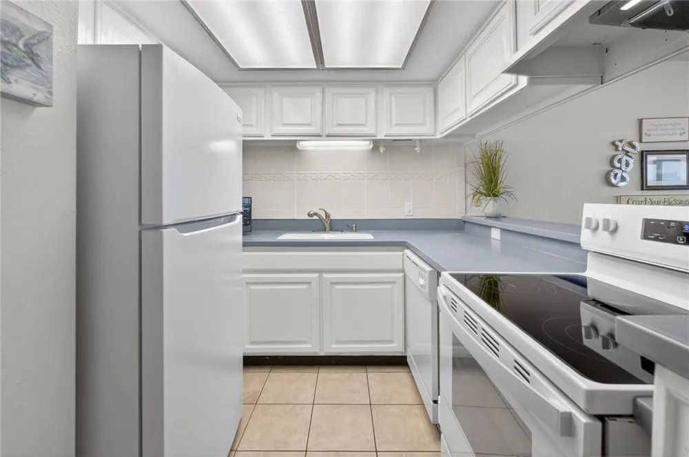 14810 Windward Drive #417 Corpus Christi, TX 78418