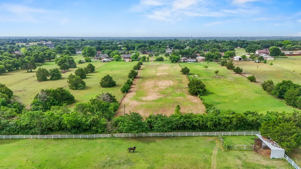 222 Lariat Trail Ovilla, TX 75154