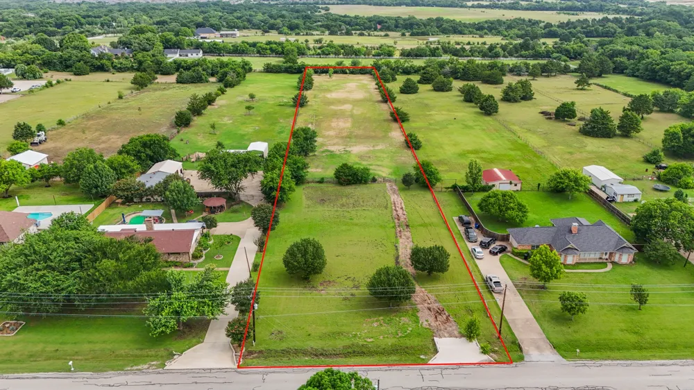 222 Lariat Trail Ovilla, TX 75154