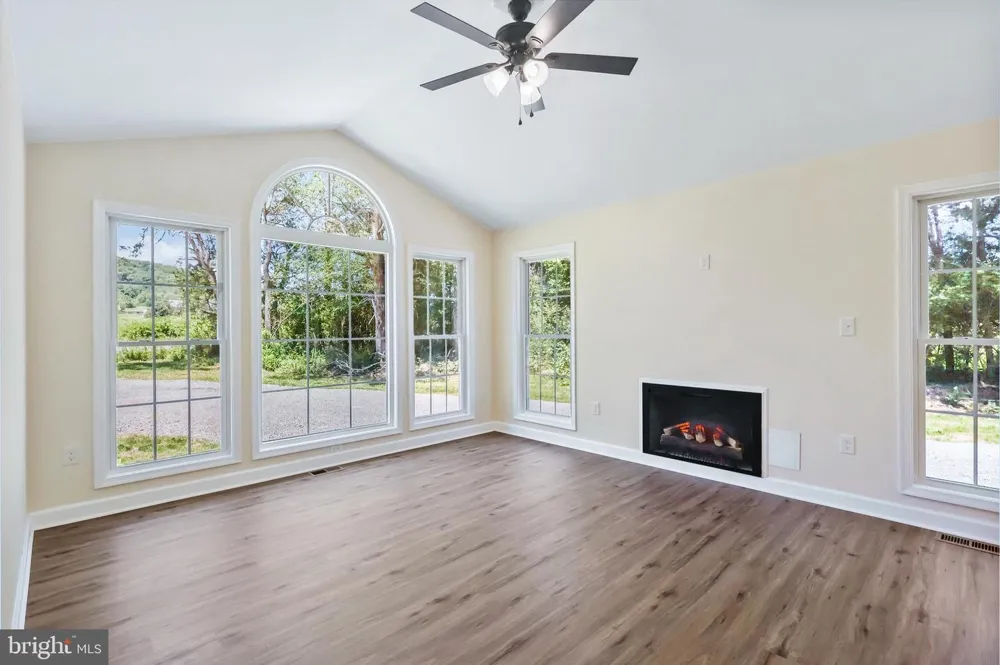 23401 CEDAR MOUTAIN DRIVE Rapidan, VA 22733