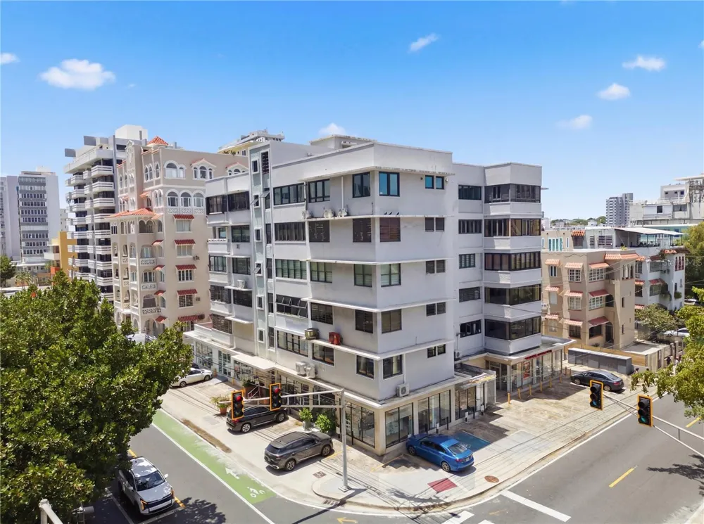 1504 AVE. ASHFORD, COND. SEA VIEW #2C San Juan, PR 00911
