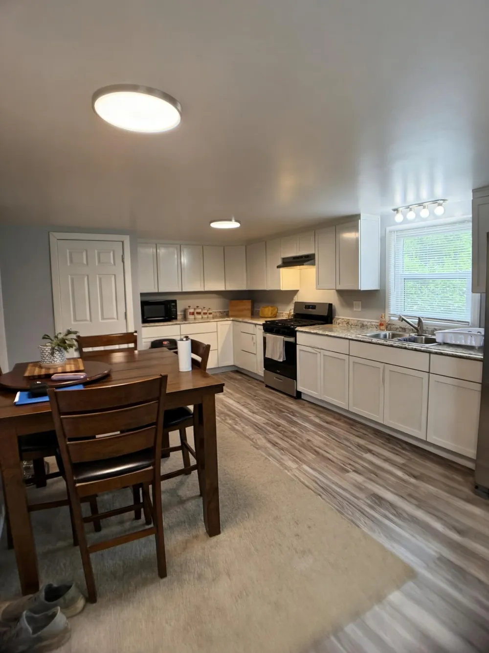 283 East Avenue Napoleon Township, MI 49261