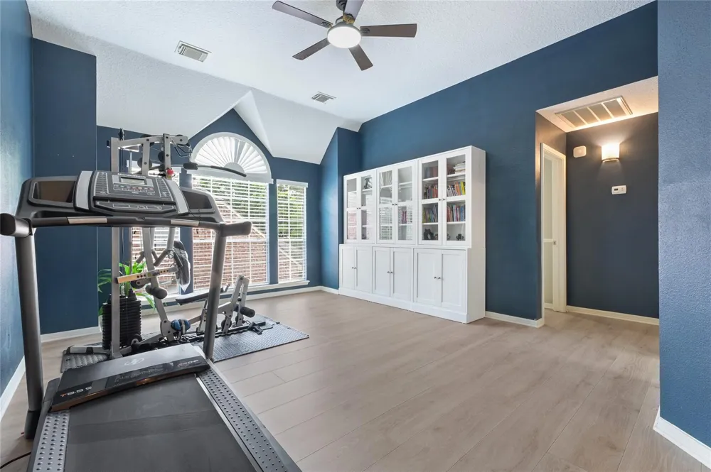 1327 Blackthorne Drive Houston, TX 77094