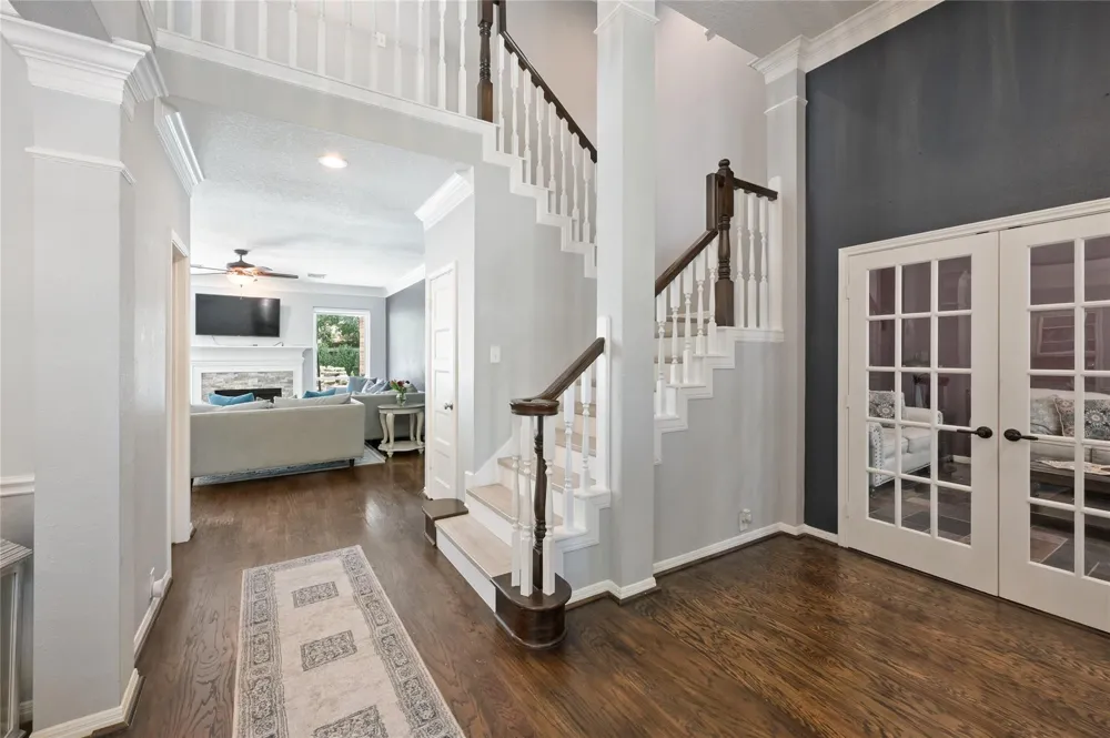 1327 Blackthorne Drive Houston, TX 77094