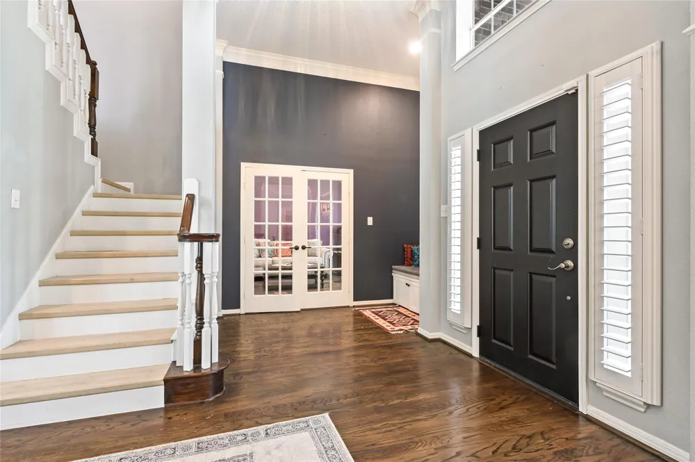 1327 Blackthorne Drive Houston, TX 77094