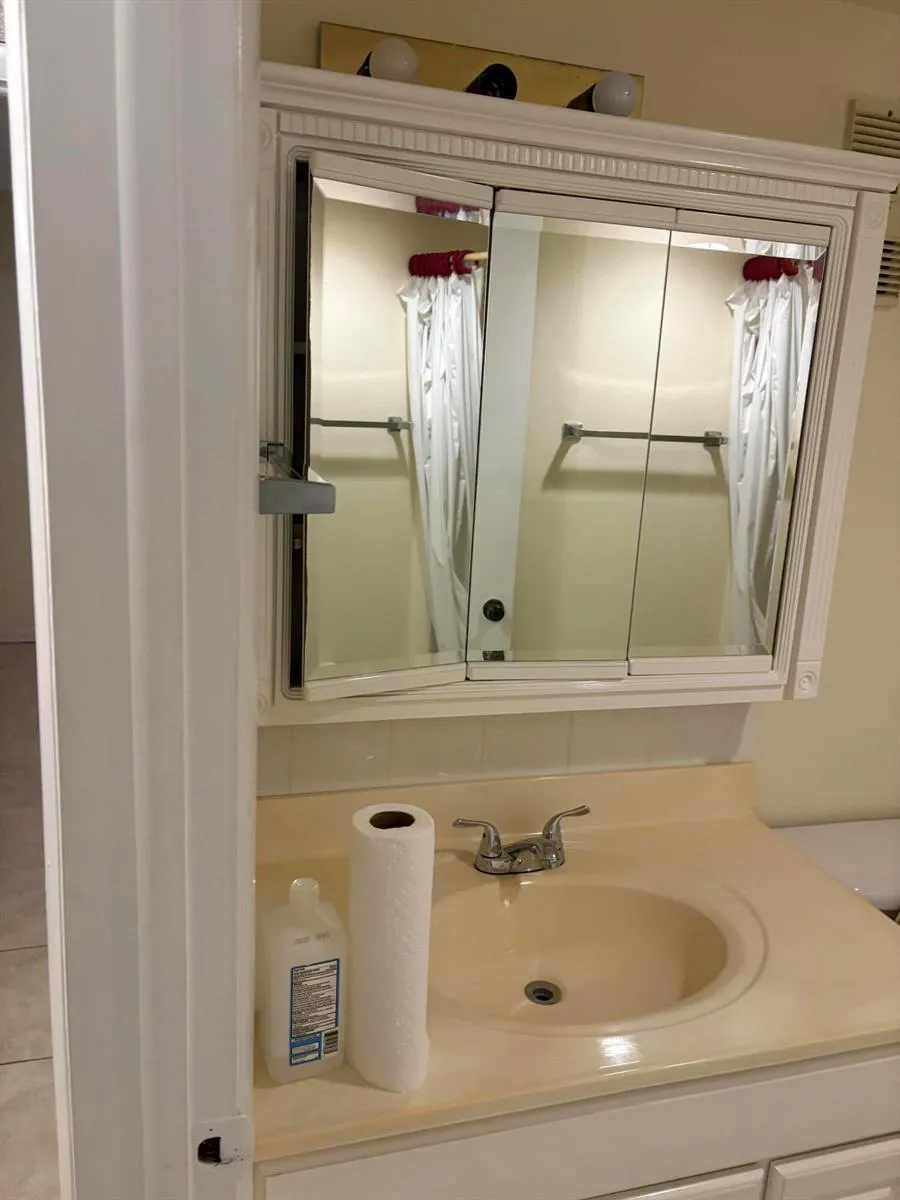 4210 NW 21st Street #117 Lauderhill, FL 33313