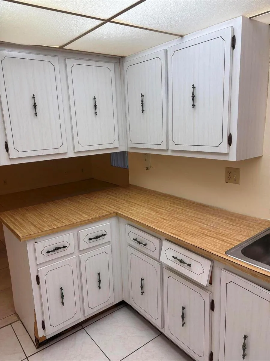 4210 NW 21st Street #117 Lauderhill, FL 33313