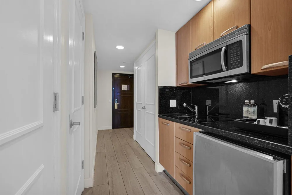 505 Fort Lauderdale Beach Boulevard #2214 Fort Lauderdale, FL 33304
