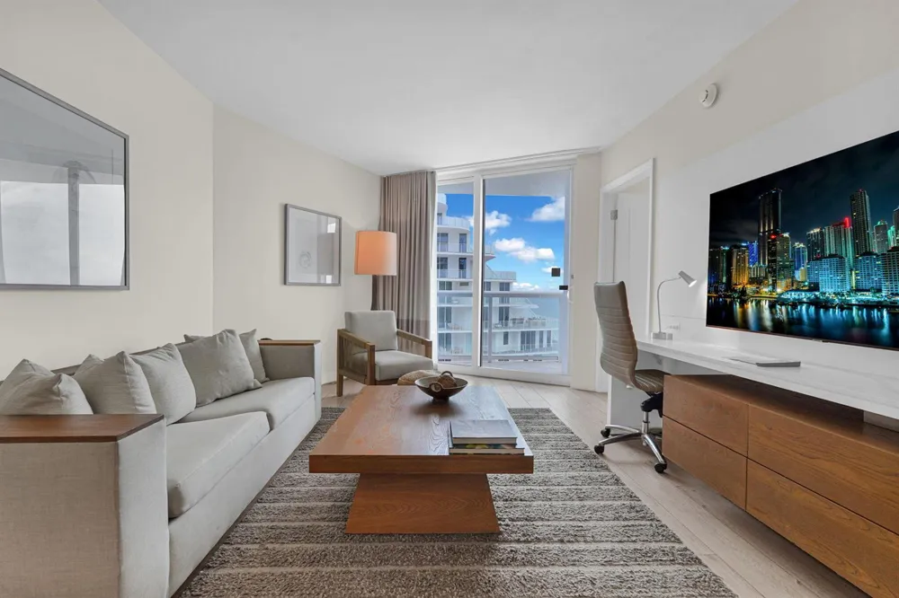 505 Fort Lauderdale Beach Boulevard #2214 Fort Lauderdale, FL 33304