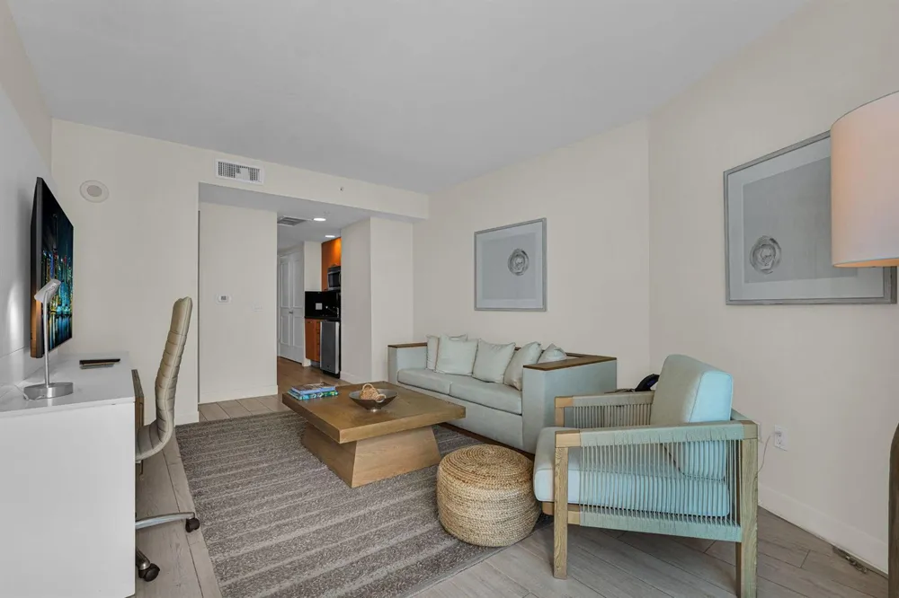 505 Fort Lauderdale Beach Boulevard #2214 Fort Lauderdale, FL 33304