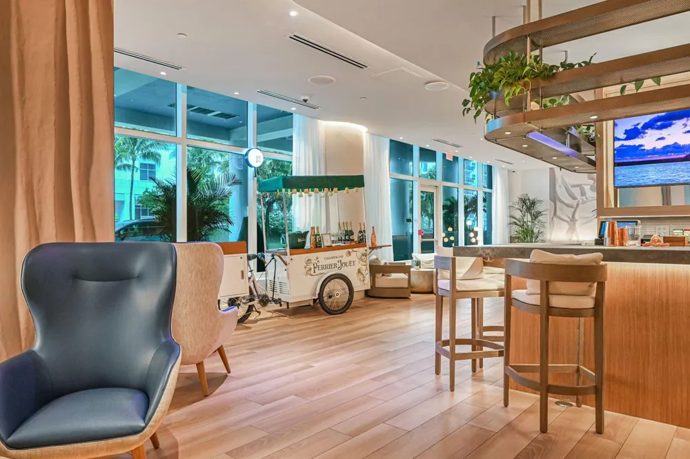 505 Fort Lauderdale Beach Boulevard #2214 Fort Lauderdale, FL 33304