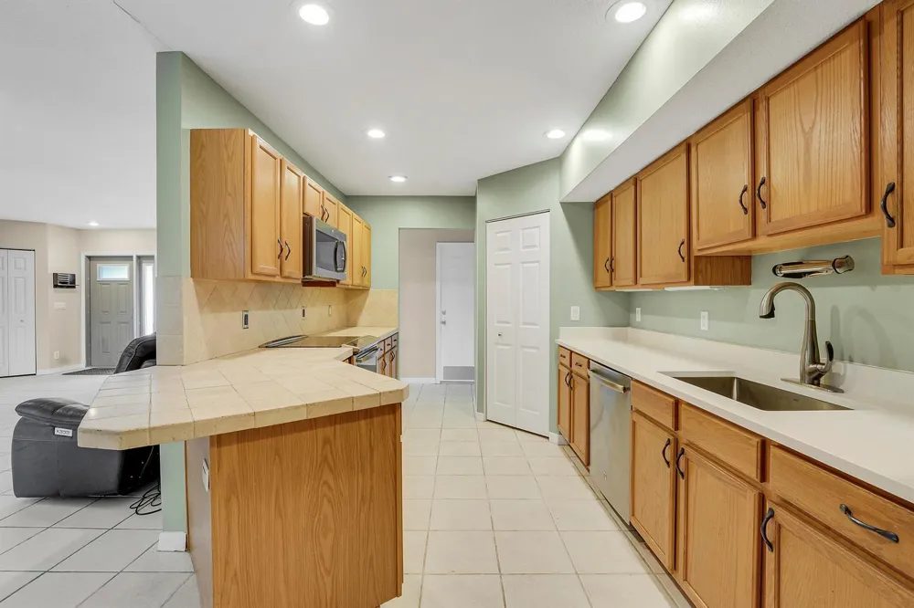 12628 70th Pl Place 