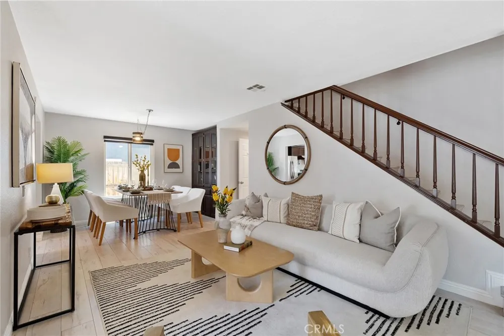 808 S California Avenue Monrovia, CA 91016