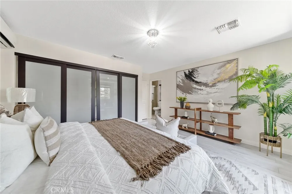 808 S California Avenue Monrovia, CA 91016