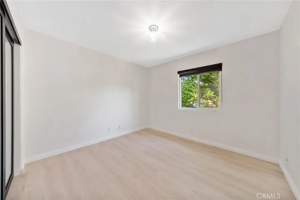 808 S California Avenue Monrovia, CA 91016