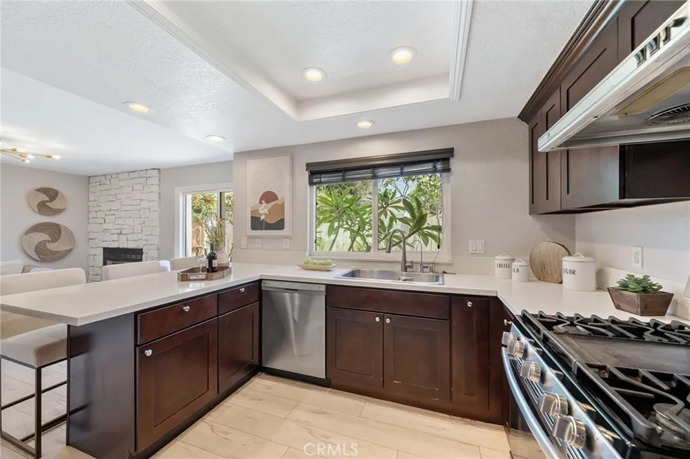 808 S California Avenue Monrovia, CA 91016