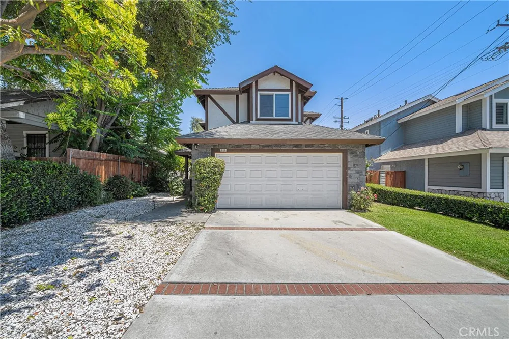 808 S California Avenue Monrovia, CA 91016