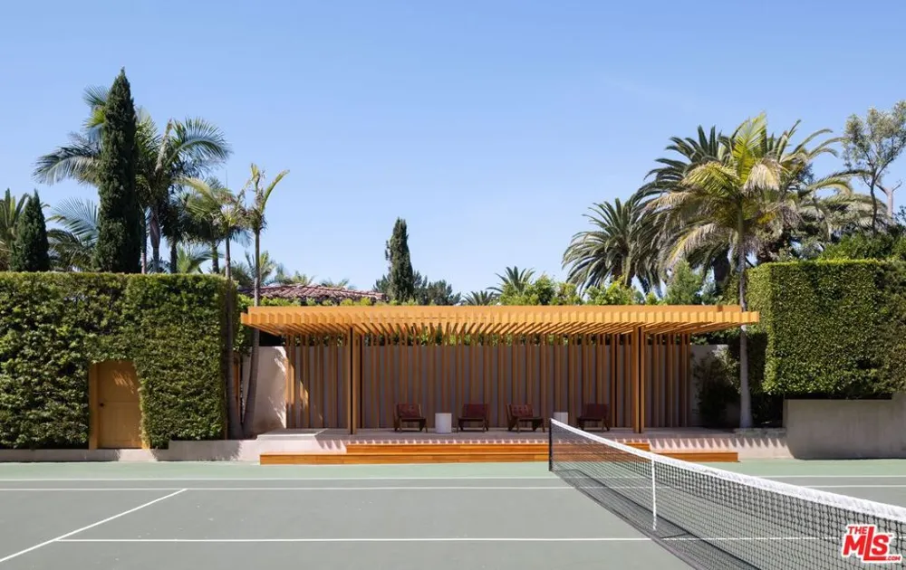 26848 Pacific Coast Highway Malibu, CA 90265