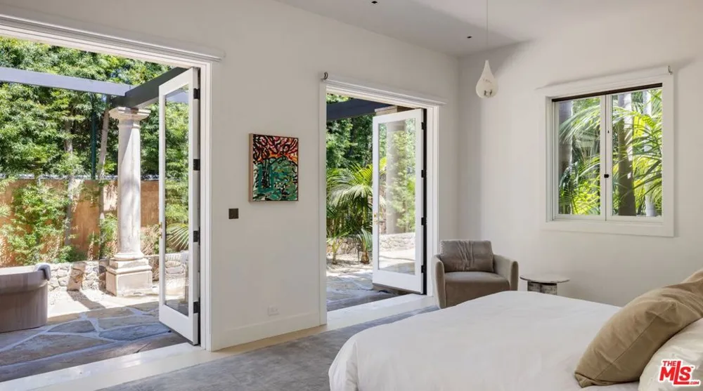 26848 Pacific Coast Highway Malibu, CA 90265