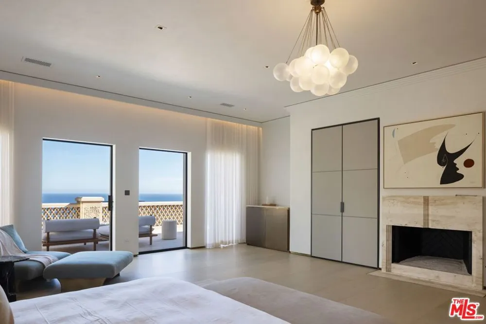26848 Pacific Coast Highway Malibu, CA 90265