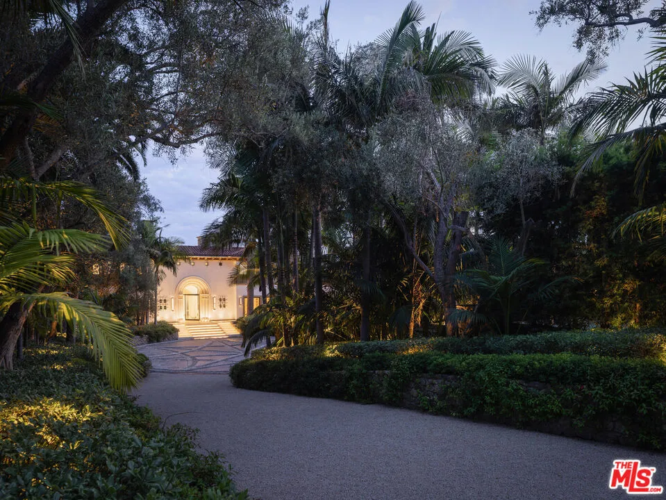 26848 Pacific Coast Highway Malibu, CA 90265
