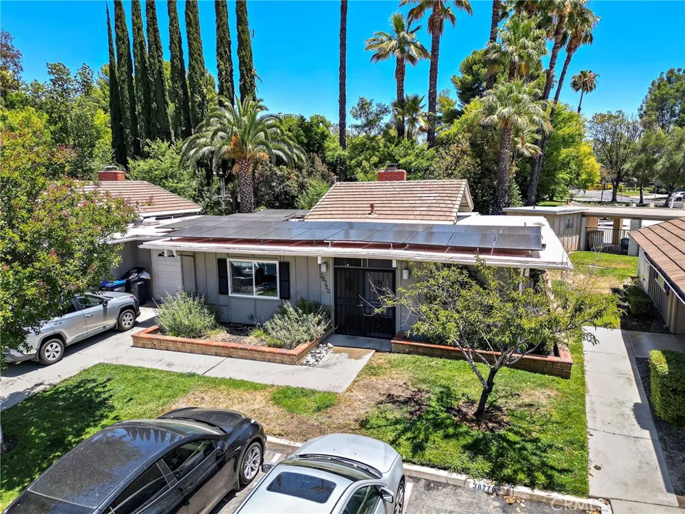 38750 Via Las Flores Murrieta, CA 92563