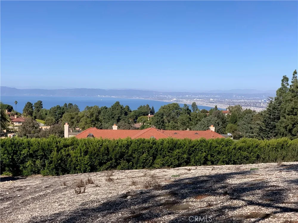 1815 Via Coronel Palos Verdes Estates, CA 90274