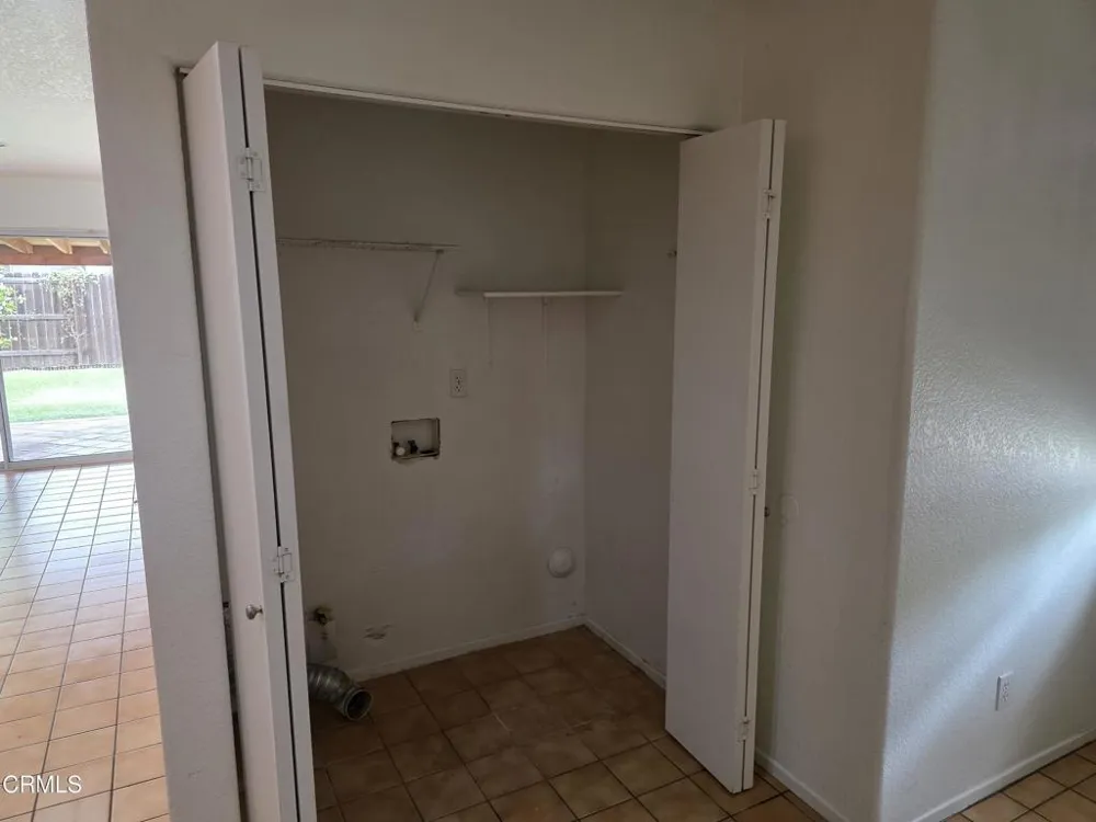 1711 Florentina Drive Oxnard, CA 93030