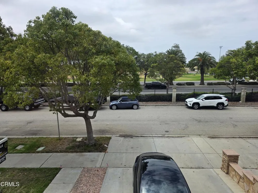 1711 Florentina Drive Oxnard, CA 93030
