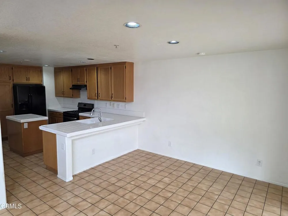 1711 Florentina Drive Oxnard, CA 93030