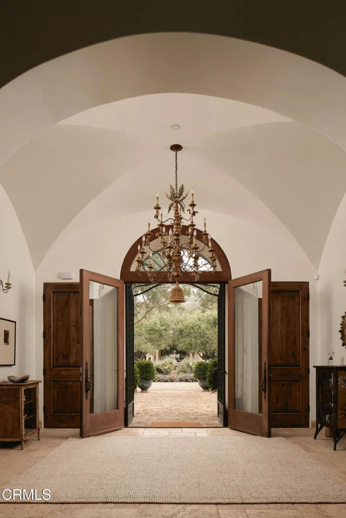 420 Toro Canyon Road Santa Barbara, CA 93108