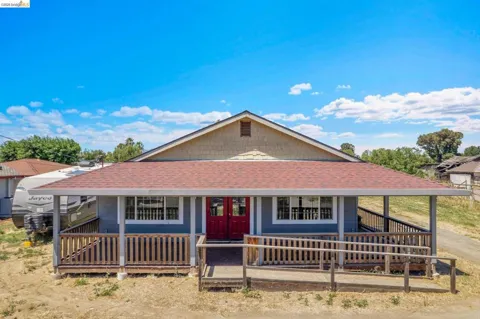 1691 Eden Plains Rd