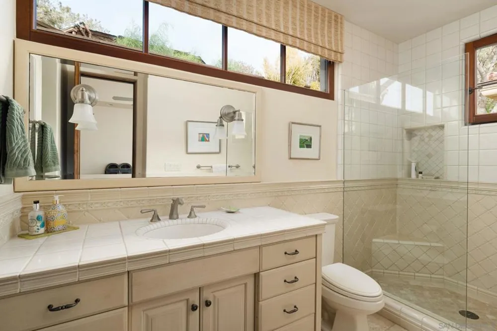 271 Ocean View Ave Del Mar, CA 92014